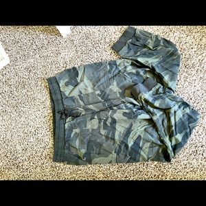 Army print jogger